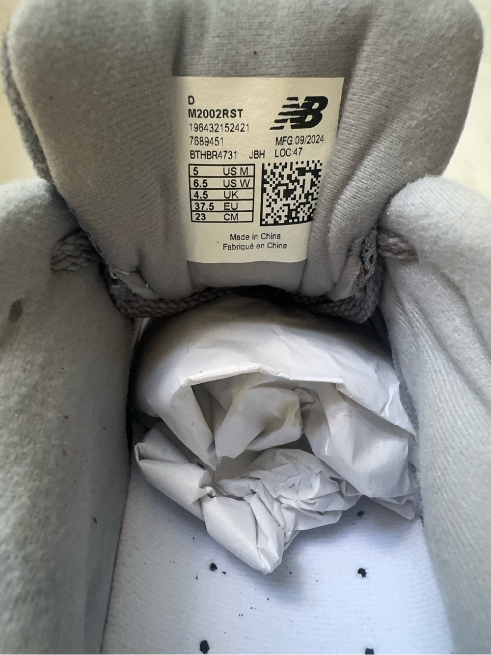 New Balance 2002R Grey Suede Mesh Sneakers Women’s 6.5 Men’s 5 NEW - Picture 7 of 11